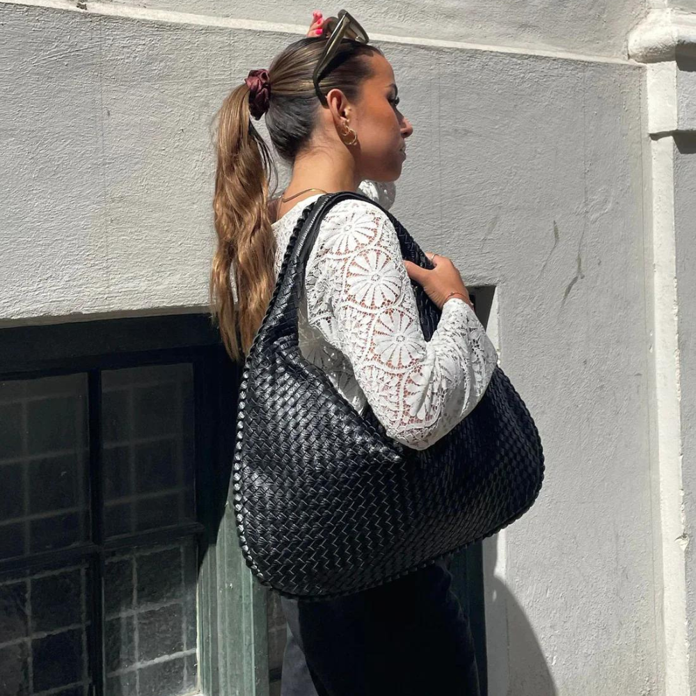 AMOR Tote Bag | Designer Tas